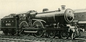 Type Great Eastern 4-4-0 en livrée spéciale pour trains royaux, vers 1930